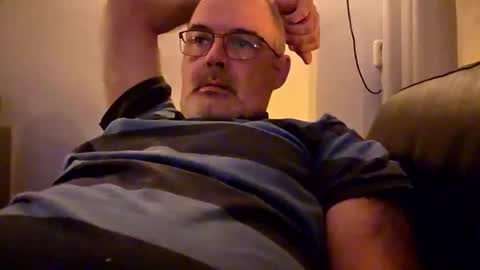 Snapshot of bigbibear88 chatting on October 4, 2025, 9:46 pm bigbibear88 online show from October 4, 2025, 9:46 pm