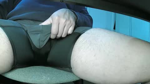 bigbigbig9090 online show from February 4, 2026, 9:48 am