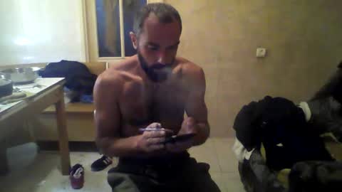 Snapshot of bigbobom chatting on September 28, 2025, 6:41 am bigbobom online show from September 28, 2025, 6:41 am