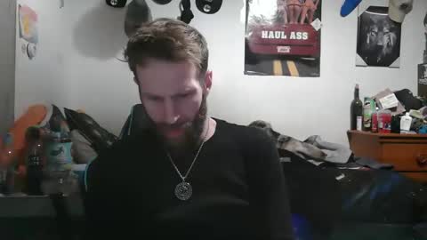 Anti hero online show from December 3, 2025, 1:42 pm