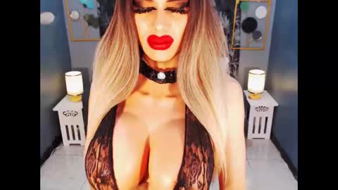 Loraine Cruz online show from March 10, 2026, 6:13 pm