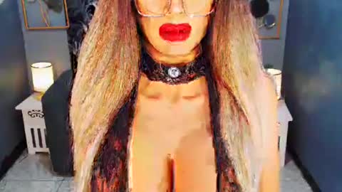 Loraine Cruz online show from July 6, 2026, 8:22 am