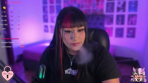 Snapshot of bigboobs_cloe chatting on November 6, 2025, 6:25 am bigboobs cloe online show from November 6, 2025, 6:25 am