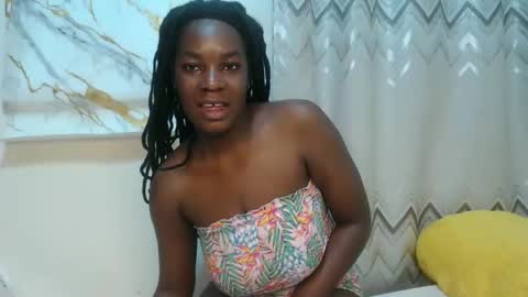 Snapshot of bigboobys123 chatting on December 2, 2025, 3:01 am bigboobys123 online show from December 2, 2025, 3:01 am