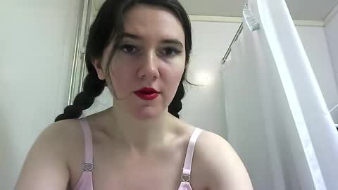Snapshot of bigbootybunny chatting on October 30, 2025, 8:05 am Isabella online show from October 30, 2025, 8:05 am