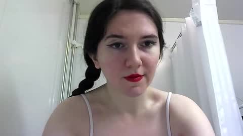 Snapshot of bigbootybunny chatting on November 6, 2025, 10:49 am Isabella online show from November 6, 2025, 10:49 am