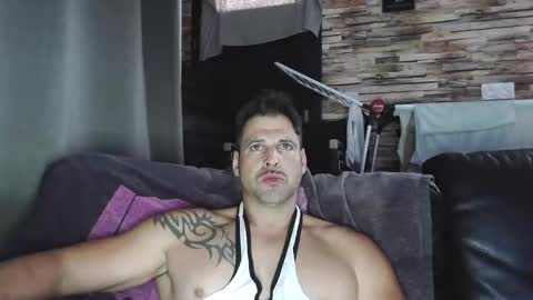 Bigboyband online show from November 6, 2025, 2:51 pm