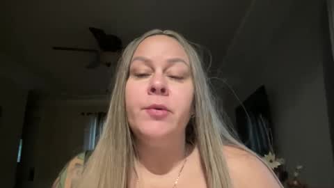 BIG BREAST SABRINA online show from February 19, 2026, 1:18 pm
