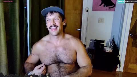 Snapshot of bigbro42069 chatting on October 26, 2025, 10:10 am BigBro online show from October 26, 2025, 10:10 am