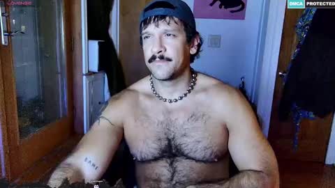 Snapshot of bigbro42069 chatting on November 10, 2025, 3:16 am BigBro online show from November 10, 2025, 3:16 am