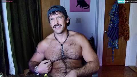 Snapshot of bigbro42069 chatting on November 11, 2025, 5:29 am BigBro online show from November 11, 2025, 5:29 am