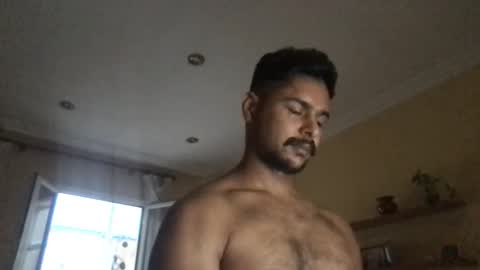 Snapshot of bigbrown_boy chatting on September 21, 2025, 6:15 am bigbrown_boy online show from September 21, 2025, 6:15 am