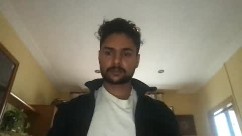 Snapshot of bigbrown_boy chatting on October 29, 2025, 7:43 am bigbrown_boy online show from October 29, 2025, 7:43 am