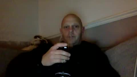 bigbumlover2377 online show from December 4, 2025, 10:40 pm