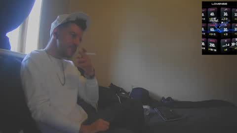 Jon - Im Straight online show from November 12, 2025, 3:56 pm