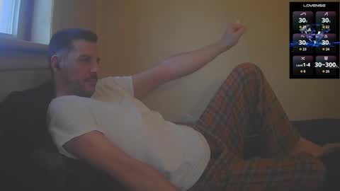 Jon - Im Straight online show from January 14, 2026, 4:34 pm