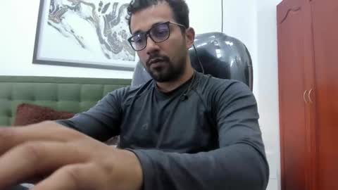 bigcock_hair online show from February 5, 2026, 10:47 pm