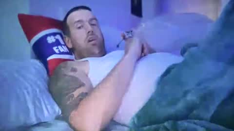 bigcocksuckingslut online show from January 8, 2025, 1:20 pm