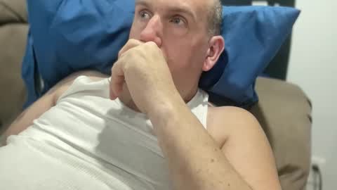 bigcocksuckingslut online show from February 9, 2026, 1:31 am