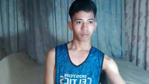 bigcockyummysexjosh online show from February 13, 2026, 9:33 pm