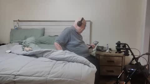 Craig online show from December 15, 2025, 4:00 pm