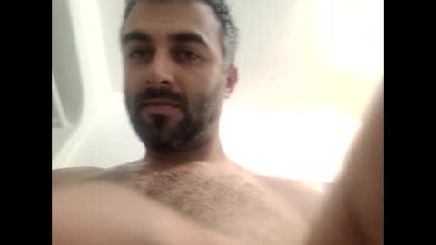 Snapshot of bigcumcanada chatting on April 20, 2026, 9:49 pm bg online show from April 20, 2026, 9:49 pm