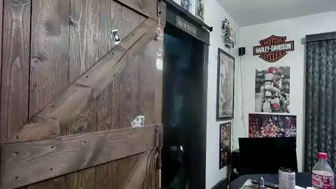 Darryl online show from February 5, 2025, 8:11 am