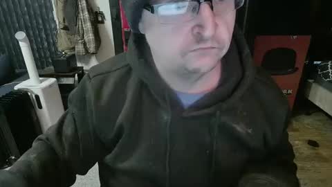 Darryl online show from May 1, 2026, 12:21 pm