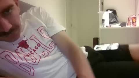 bigddaddyyyyx online show from February 25, 2026, 10:47 am