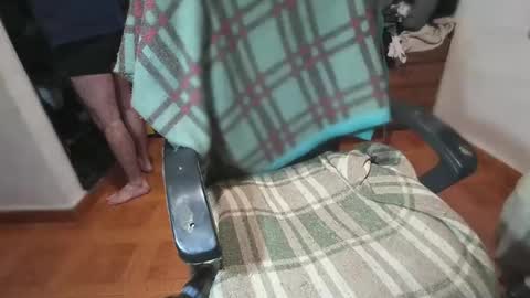 Dante online show from October 19, 2025, 5:19 am