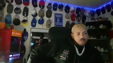 QuietboyWill online show from September 9, 2025, 1:49 am