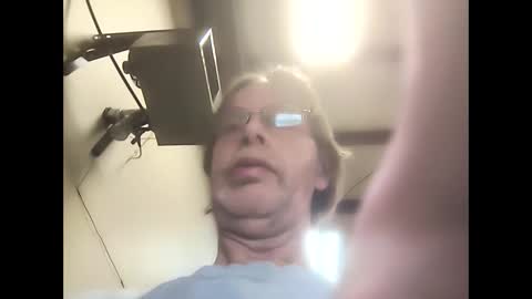 Snapshot of bigelectricrod chatting on February 25, 2025, 7:36 pm bigelectricrod online show from February 25, 2025, 7:36 pm