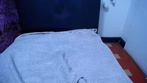  Sunny   online show from October 11, 2025, 8:46 am