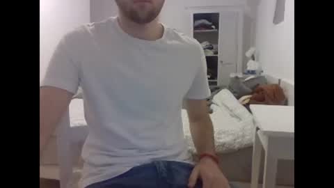 Snapshot of biggbaguette1 chatting on February 1, 2026, 1:09 pm biggbaguette1 online show from February 1, 2026, 1:09 pm