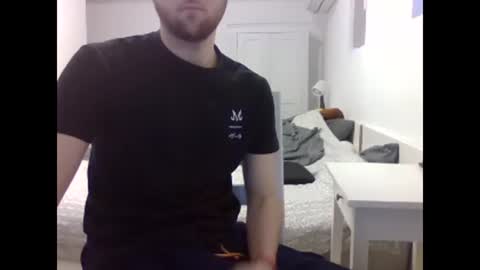 Snapshot of biggbaguette1 chatting on February 11, 2026, 11:37 am biggbaguette1 online show from February 11, 2026, 11:37 am