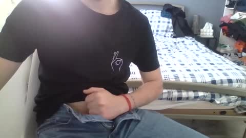 Snapshot of biggbaguette1 chatting on February 26, 2026, 3:33 pm biggbaguette1 online show from February 26, 2026, 3:33 pm