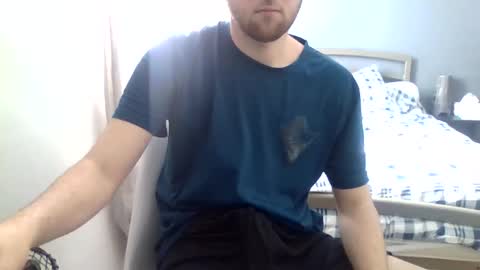 Snapshot of biggbaguette1 chatting on March 1, 2026, 1:46 pm biggbaguette1 online show from March 1, 2026, 1:46 pm