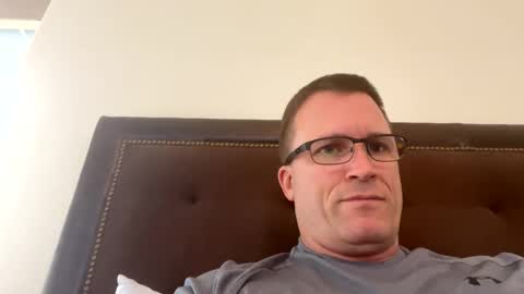 bigger22332233 online show from December 12, 2024, 10:20 pm