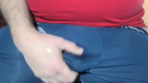 Snapshot of bighairy_bud chatting on January 13, 2025, 1:23 am Bighairy bud online show from January 13, 2025, 1:23 am