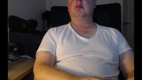 Snapshot of bighorn1981 chatting on January 17, 2025, 10:22 am bighorn1981 online show from January 17, 2025, 10:22 am