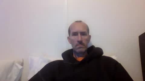 Snapshot of bighugemouthful chatting on November 13, 2025, 4:44 am Chaz online show from November 13, 2025, 4:44 am