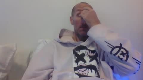 Snapshot of bighugemouthful chatting on November 19, 2025, 6:08 pm Chaz online show from November 19, 2025, 6:08 pm