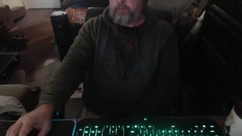 bighugmugg online show from January 17, 2026, 3:11 am