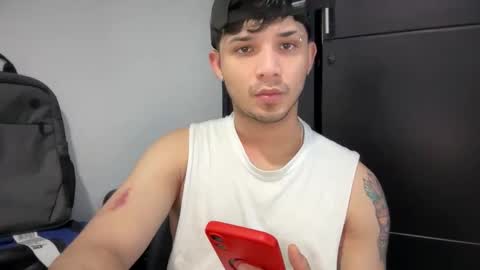 Snapshot of bigjacksonxh chatting on January 8, 2026, 4:42 pm bigjacksonxh online show from January 8, 2026, 4:42 pm