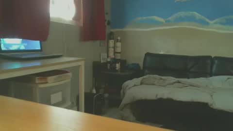 Snapshot of bigjaybo60 chatting on September 18, 2025, 7:16 pm John online show from September 18, 2025, 7:16 pm