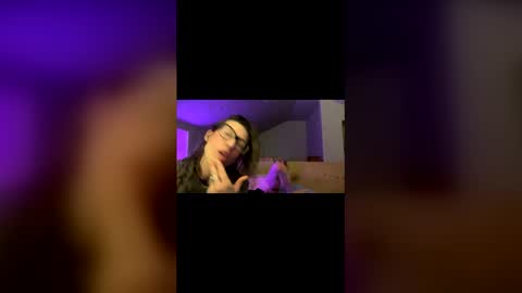 Bigkitties online show from December 4, 2025, 7:22 pm