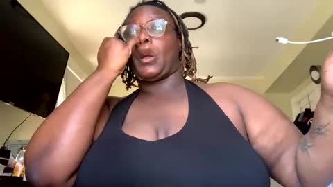 Snapshot of bigkittyraven chatting on February 24, 2026, 5:11 pm bigkittyraven online show from February 24, 2026, 5:11 pm