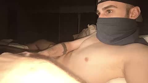 Snapshot of biglollipop20 chatting on March 27, 2026, 11:37 pm biglollipop20 online show from March 27, 2026, 11:37 pm