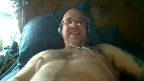 Snapshot of bigmike197167 chatting on November 12, 2025, 4:46 am bigmike197167 online show from November 12, 2025, 4:46 am
