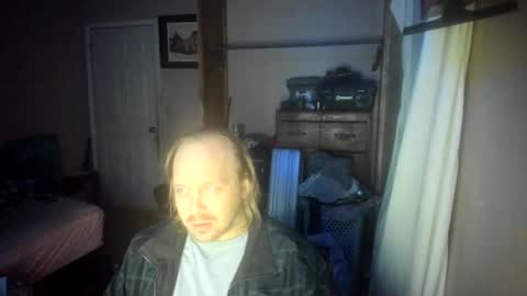 Snapshot of bigmike20129020 chatting on January 14, 2025, 5:30 am bigmike20129020 online show from January 14, 2025, 5:30 am